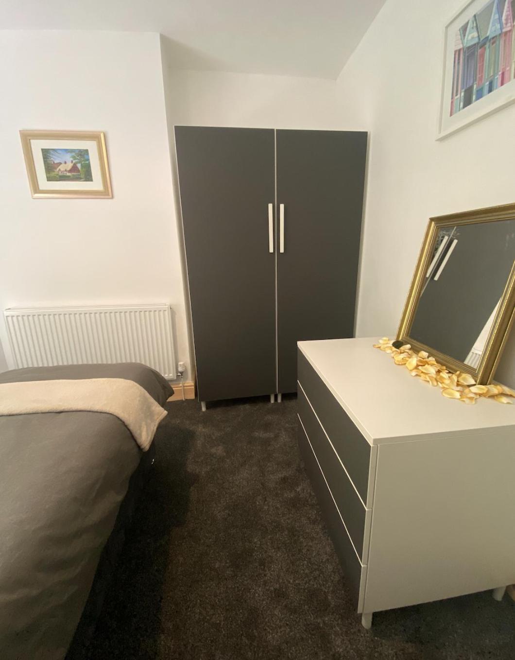 Brynhyfryd Cottage Aberaman Екстер'єр фото